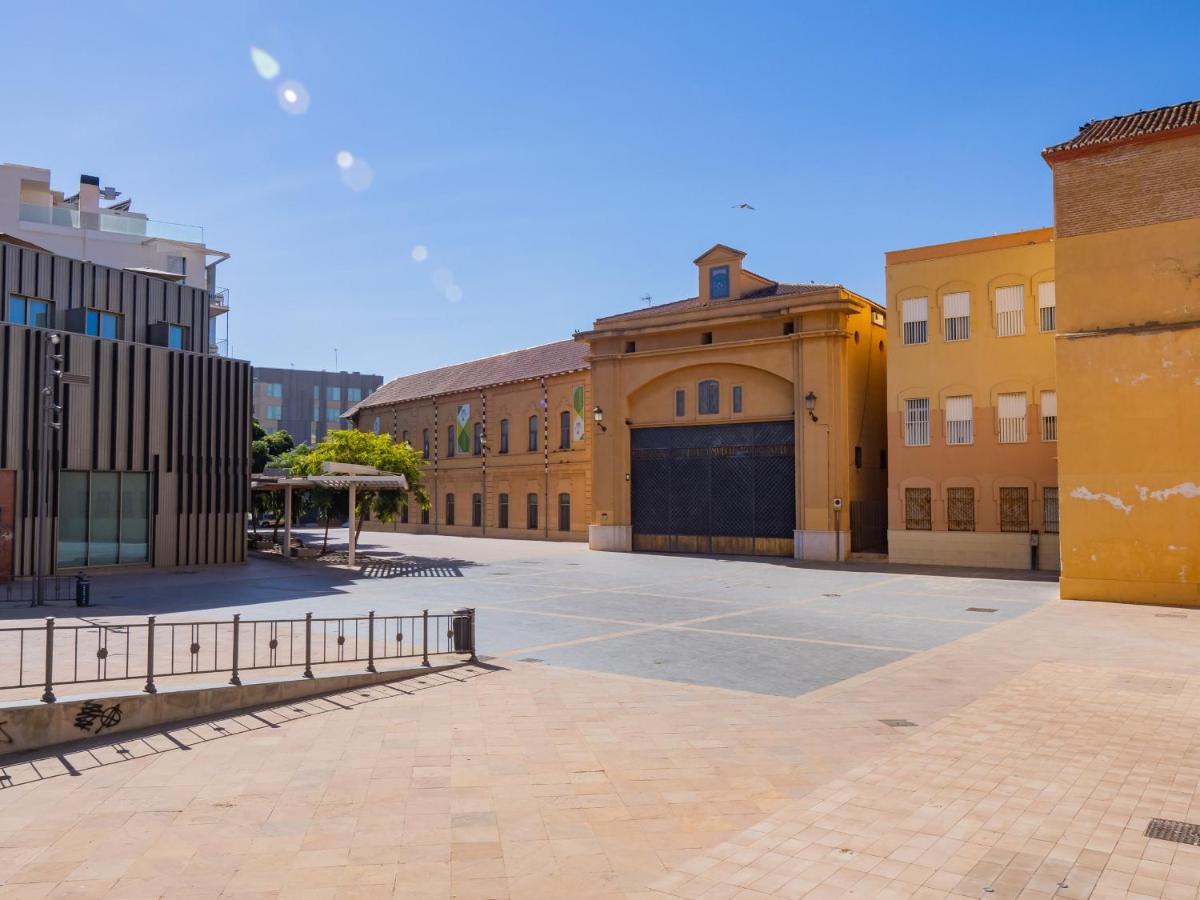 Cubo'S Apartamento Atocha With Optional Parking Malaga Luaran gambar