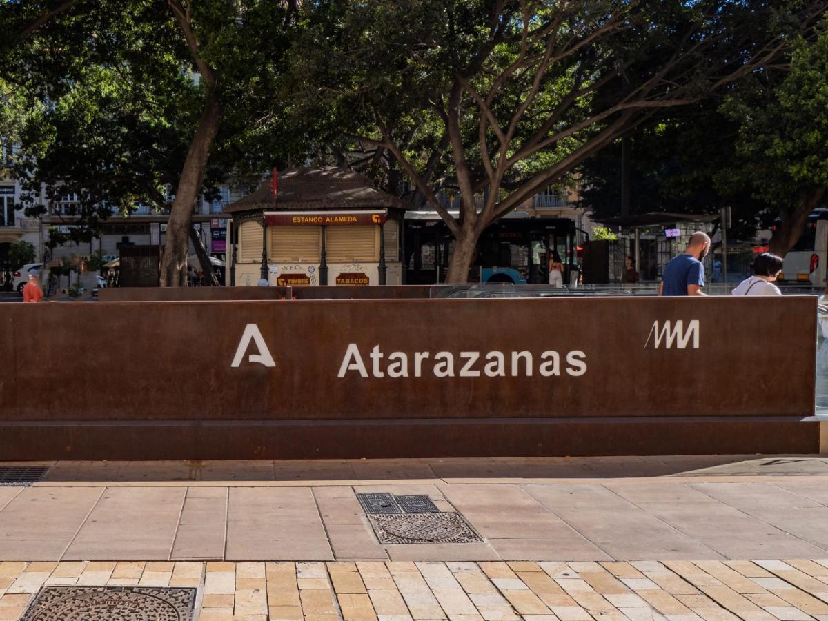 Cubo'S Apartamento Atocha With Optional Parking Malaga Luaran gambar