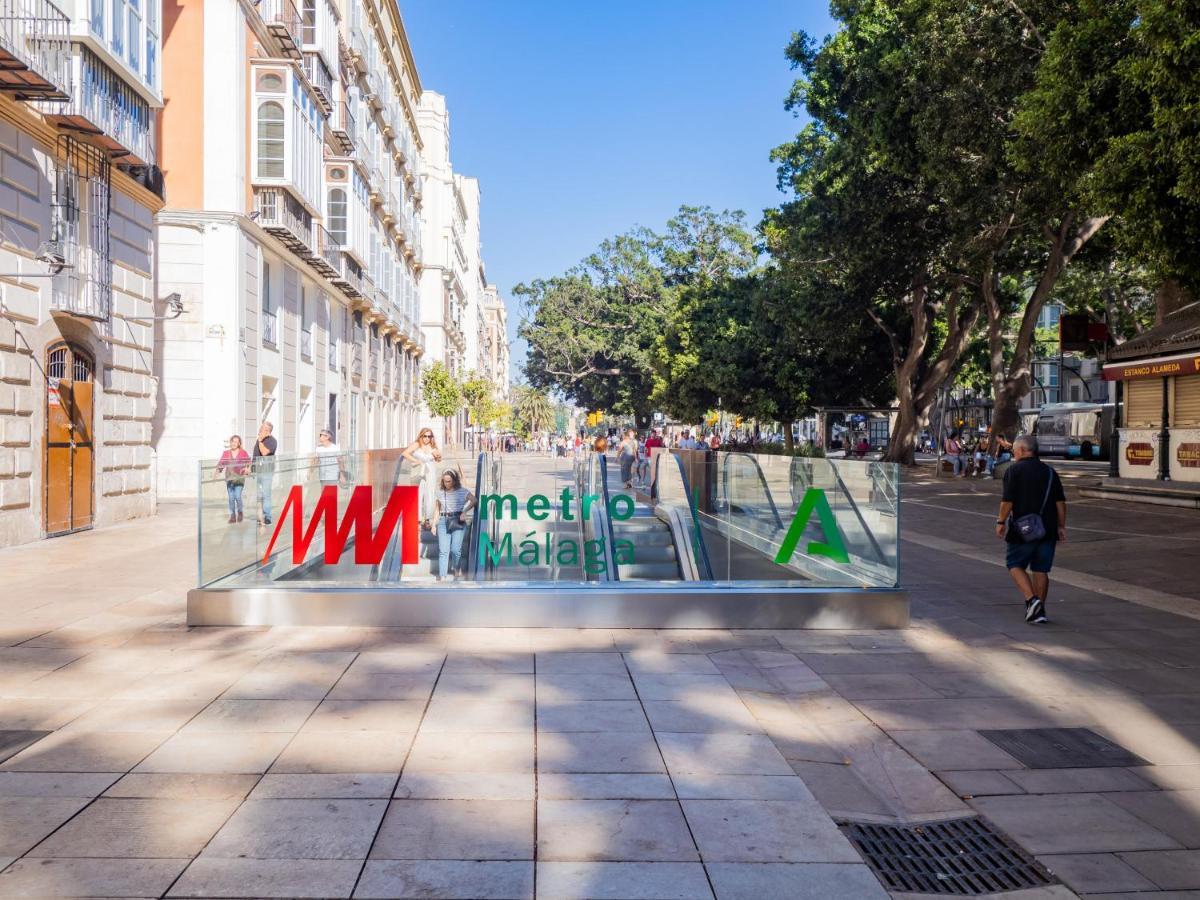 Cubo'S Apartamento Atocha With Optional Parking Malaga Luaran gambar