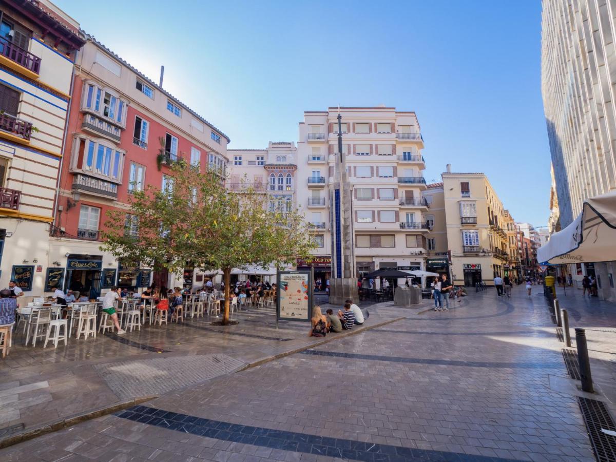 Cubo'S Apartamento Atocha With Optional Parking Malaga Luaran gambar