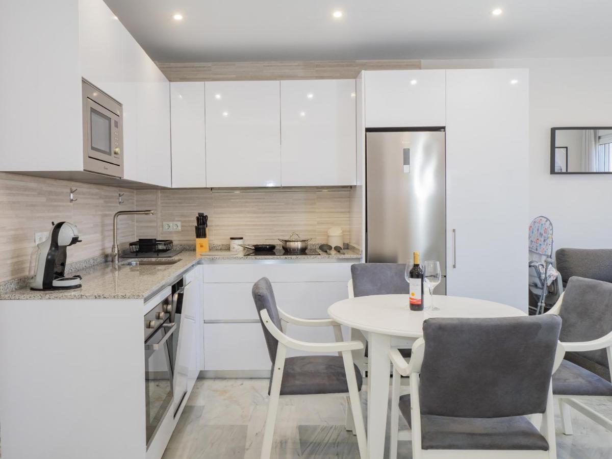 Cubo'S Apartamento Atocha With Optional Parking Malaga Luaran gambar