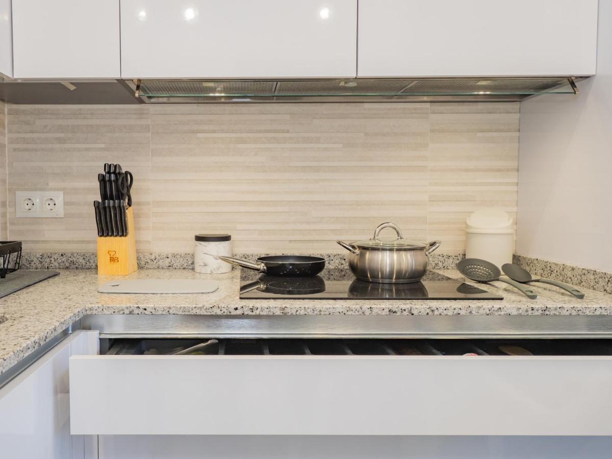 Cubo'S Apartamento Atocha With Optional Parking Malaga Luaran gambar